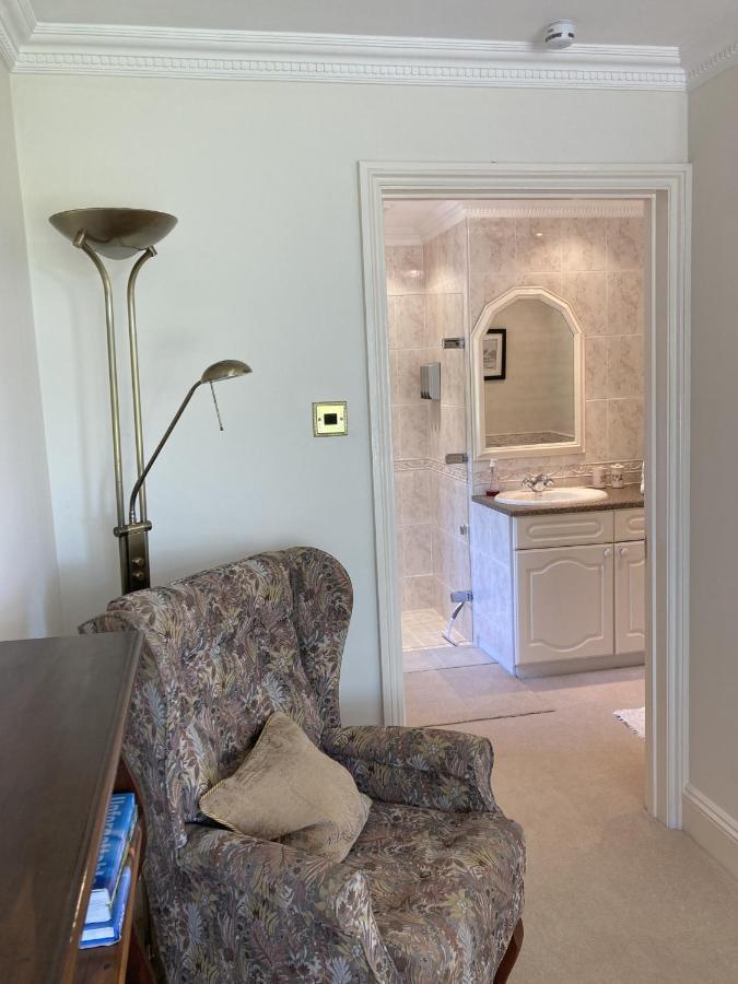 Exclusive 2 Bedroom Apartment With Summer House And Hot Tub Daventry Extérieur photo